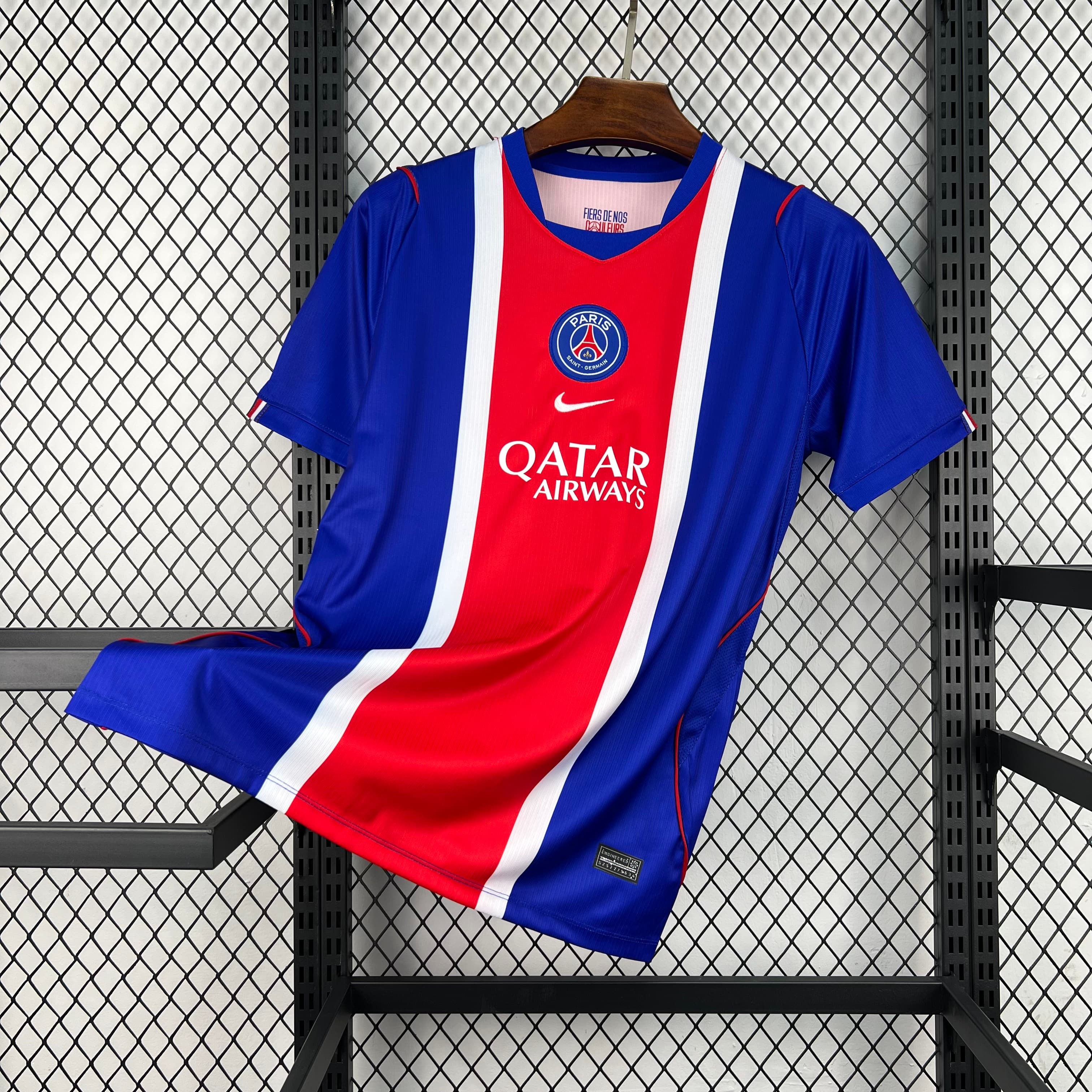 Paris Saint Germain local 2026/2027